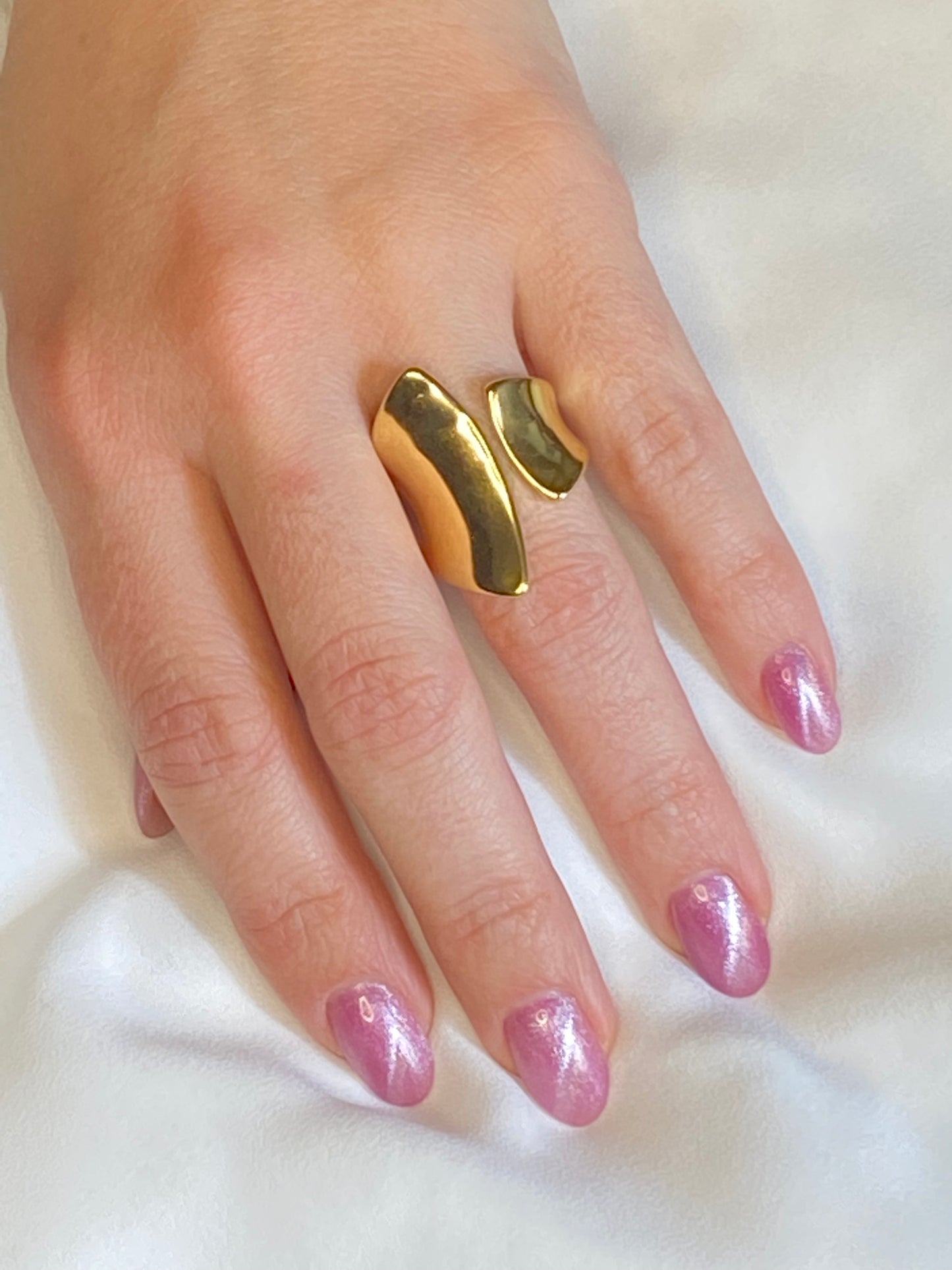 Enfold Gold Ring