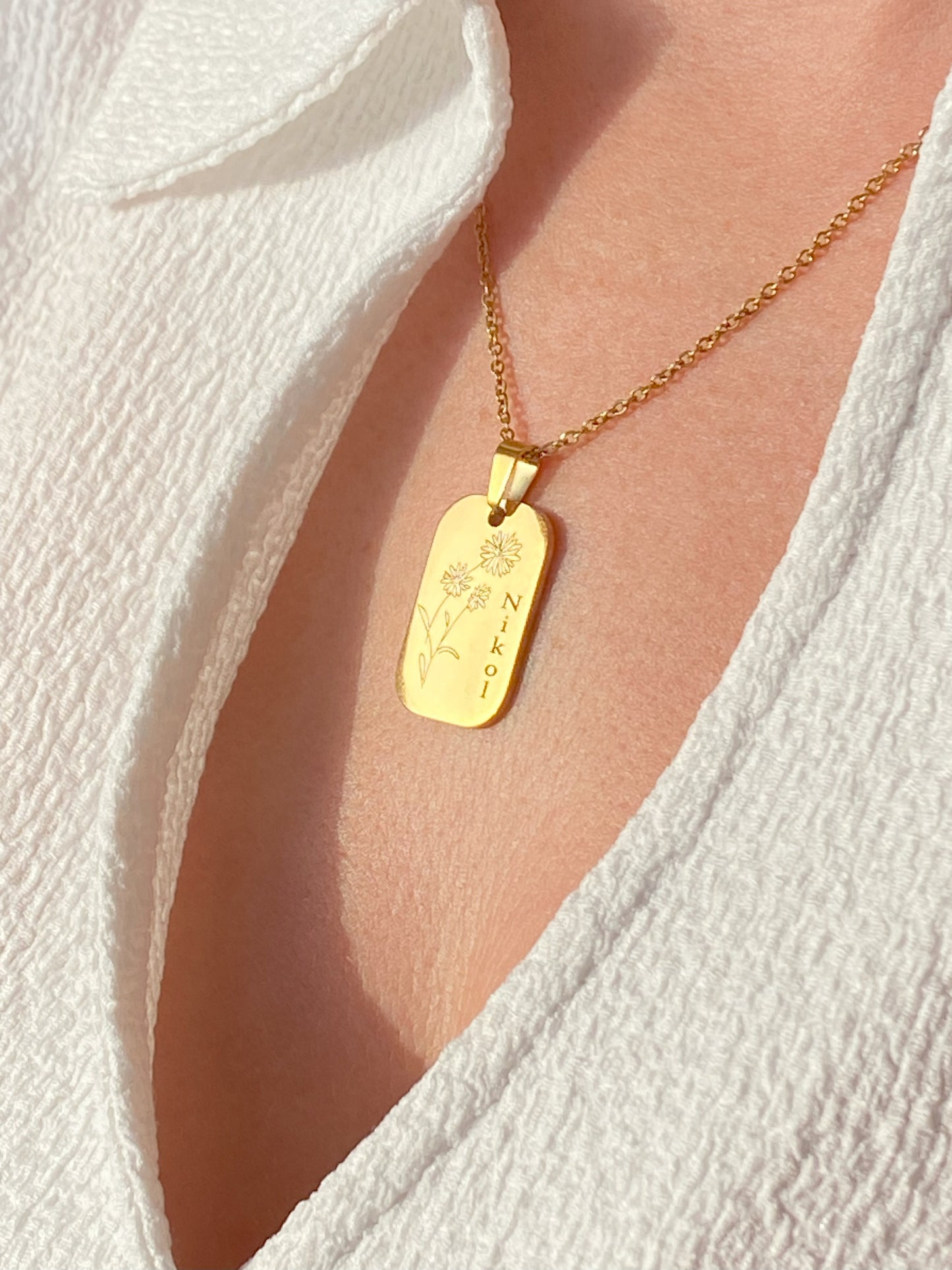 Personalized Birthflower Necklace – Your Story in Bloom