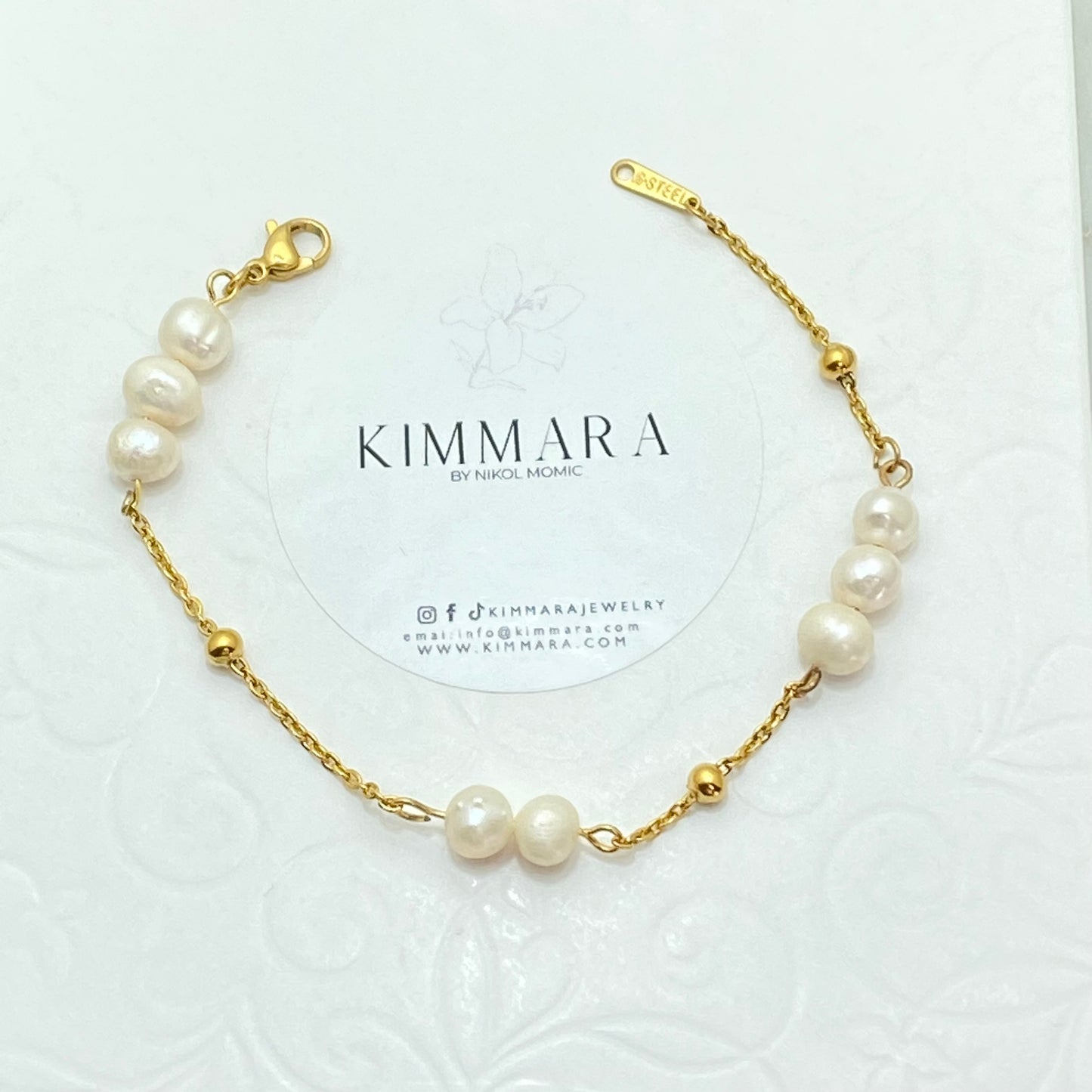 PEARLS - BRACELET